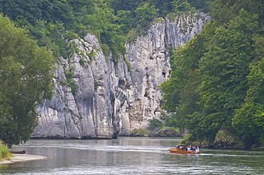 Weltenburg Narrows (Danube Gorge), near Weltenburg Abbey, Bavaria, Germany, Europe