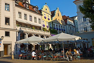 Street cafe, Regensburg, Bavaria, Germany, Europe