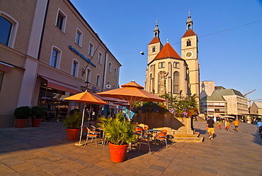 Street cafe, Regensburg, Bavaria, Germany, Europe