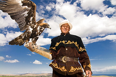 Man with his goshawk, Kyrgyzstan, Central Asia, Asia