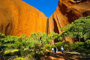 Uluru (Ayers Rock), Uluru-Kata Tjuta National Park, UNESCO World Heritage Site, Northern Territory, Australia, Pacific