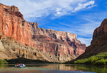 Rafting down the Colorado River, Grand Canyon, Arizona, United States of America, North America 