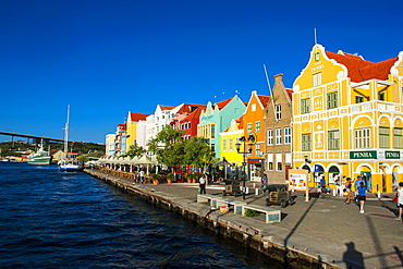 The colourful Dutch houses at the Sint Annabaai in Willemstad, UNESCO World Heritage Site, Curacao, ABC Islands, Netherlands Antilles, Caribbean, Central America