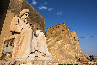 Giant statue of Mubarek Ahmed Sharafaddin in front of the citadel of Erbil (Hawler), capital of Iraq Kurdistan, Iraq, Middle East 