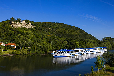 Cruise ship on the Main valley, Franconia, Bavaria, Germany, Europe