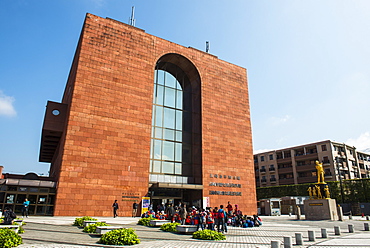 Nagasaki Atomic Bomb Museum, Nagasaki Peace Park, Nagasaki, Kyushu, Japan, Asia