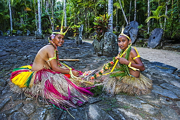 Local islanders practising traditional art work, Island of Yap, Federated States of Micronesia, Caroline Islands, Pacific