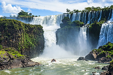 Foz de Iguazu (Iguacu Falls), Iguazu National Park, UNESCO World Heritage Site, Argentina, South America 