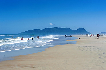 Campeche Beach on Ilha Catarina (Santa Catarina Island), Santa Catarina State, Brazil, South America 