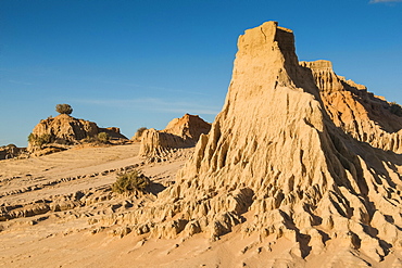 Walls of China, a series of Lunettes in the Mungo National Park, part of the Willandra Lakes Region, UNESCO World Heritage Site, Victoria, Australia, Pacific