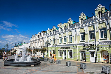 Picturesque Admiral Fokin Street, Vladivostok, Russia, Eurasia