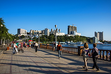 Sportivnaya Gavan boulevard, Vladivostok, Russia, Eurasia