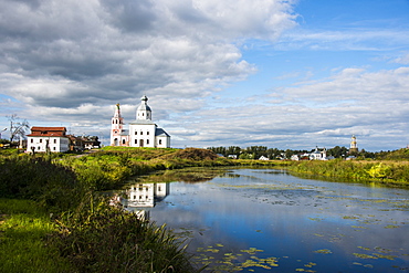 Abandonded church reflecting in the Kamenka River in the UNESCO World Heritage Site, Suzdal, Golden Ring, Russia, Europe 