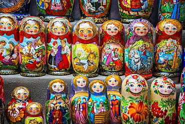 Russian dolls for sale as souvenirs in Kiev (Kyiv), Ukraine, Europe 