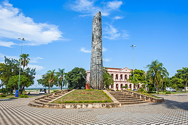 Obelisk in front of the pink Cabildo, Museum of the National Congress in Asuncion, Paraguay, South America 