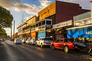 Shopping street in Lahaina at sunset, Maui, Hawaii, United States of America, Pacific