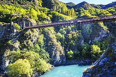 AJ Hackett Bungy jumping on the Kawarau bridge over the Kawarau River near Queenstown, Otago, South Island, New Zealand, Pacific