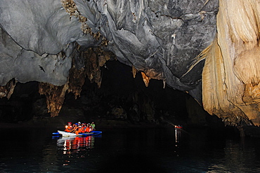 Tourist boat floating through the Puerto Princesa underground river, the New Wonder of the World, Puerto-Princesa Subterranean River National Park, UNESCO World Heritage Site, Palawan, Philippines, Southeast Asia, Asia