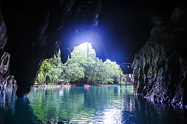 Puerto Princesa underground river, the New Wonder of the World, Puerto-Princesa Subterranean River National Park, UNESCO World Heritage Site, Palawan, Philippines, Southeast Asia, Asia