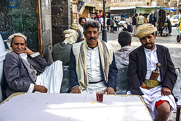 Men drinking tea in the Old Town, UNESCO World Heritage Site, Sanaa, Yemen, Middle East