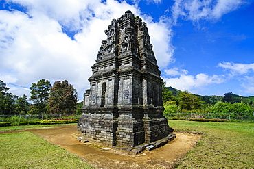 Hindu Dieng temple complex, Dieng Plateau, Java, Indonesia, Southeast Asia, Asia