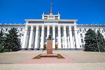 The Palace of the Soviets, Tiraspol, capital of the Republic of Transnistria, Moldova, Europe