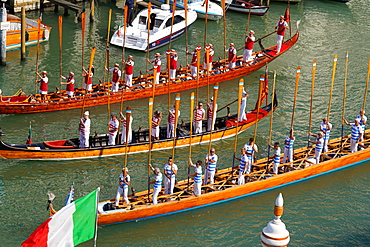 The boats of the historical procession for the historical Regatta on the Grand Canal of Venice, UNESCO World Heritage Site, Veneto, Italy, Europe