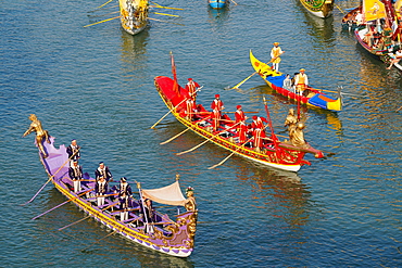 The boats of the historical procession for the historical Regatta on the Grand Canal of Venice, UNESCO World Heritage Site, Veneto, Italy, Europe