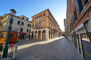 Calle Larga XXII Marzo during Coronavirus lockdown, UNESCO World Heritage Site, Veneto, Italy, Europe, Italy, Europe