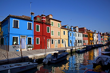 Colorful buildings at Burano Island, Venice lagoon, Venice, UNESCO World Heritage Site, Veneto, Italy, Europe