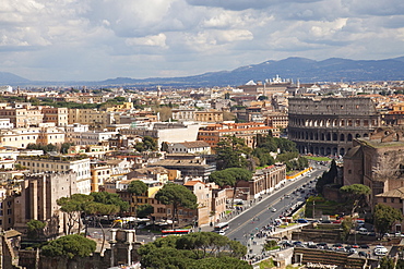 View over Rome and the Colosseum from the Altar of the Fatherland, Capitoline Hill, Rome, Lazio, Italy, Europe