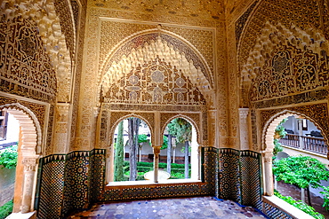 Mirador de Daraxa o Lindaraja, Palacio de los Leones, The Alhambra, UNESCO World Heritage Site, Granada, Andalucia, Spain, Europe