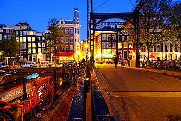 Staalstrat, bridge on Kloveniersburgwal, Amsterdam, The Netherlands, Europe