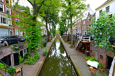 The Oudergracht, old canal, Utrecht, The Netherlands, Europe