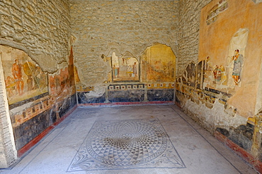 House of the Golden Cupids (Casa degli Amorini Dorati), Pompeii, UNESCO World Heritage Site, the ancient Roman town near Naples, Campania, Italy, Europe