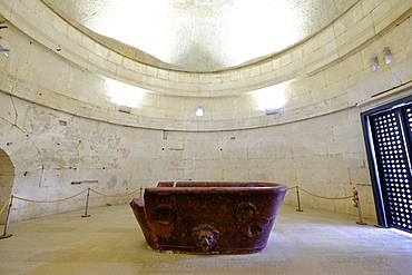 The Porphyry sarcophagus of Theodoric, Mausoleum of Theoderic, UNESCO World Heritage Site, Ravenna, Emilia-Romagna, Italy, Europe