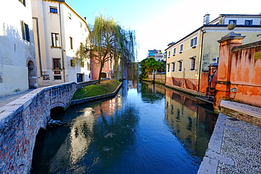 Canale dei Buranelli in the heart of Treviso, Veneto, Italy, Europe