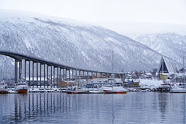 Tromso Harbour, the Bruvegen Bridge and Tromsdalen Church (Arctic Cathedral), Tromso, Troms County, Norway, Scandinavia, Europe