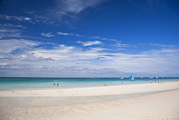 White Beach, one of the best white sand beaches in the world, Boracay, Aklan, Philippines, Southeast Asia