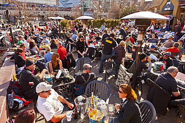 Visitors enjoying apres ski at an outdoor patio, Whistler Blackcomb Ski Resort, Whistler, British Columbia, Canada, North America