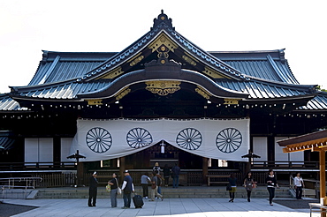 Main hall of Yasukuni Shrine, a memorial to war dead, in Chiyoda-ku, Tokyo, Japan, Asia