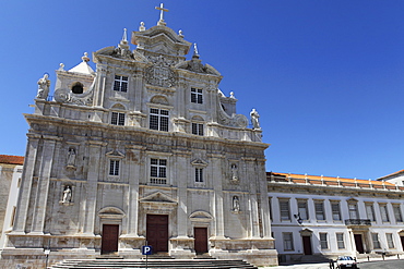 New Cathedral (Se Nova), formerly a Jesuit College, with Mannerist lower and Baroque facade, Coimbra, Beira Litoral, Portugal, Europe