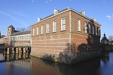 The moat surrounding the Castle of Breda (Kasteel van Breda), now a military academy, in Breda, Noord-Brabant, Netherlands, Europe