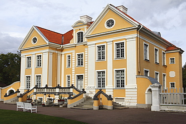 Palmse Manor, built by a Baltic German family, today part of the Museums of Virumaa Foundation, Lahemaa National Park, Estonia, Europe