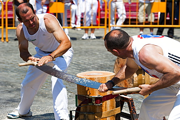 Rural sports, Plaza de los Fueros (Tribunals Square), San Fermin festival, Pamplona, Navarra (Navarre), Spain, Europe