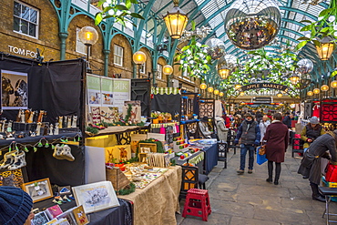 Covent Garden Market at Christmas, London, England, United Kingdom, Europe