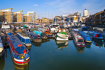 Limehouse Basin and Canary Wharf beyond, London, England, United Kingdom, Europe