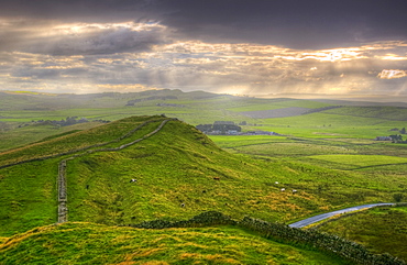 Hadrians Wall near Cawfields Quarry, UNESCO World Heritage Site, Northumberland, England, United Kingdom, Europe