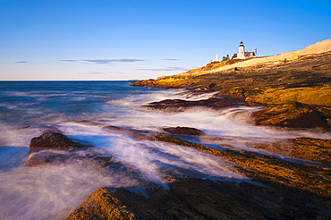 Pemaquid Point Lighthouse, Pemaquid Peninsula, Maine, New England, United States of America, North America