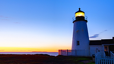 Pemaquid Point Lighthouse, Pemaquid Peninsula, Maine, New England, United States of America, North America